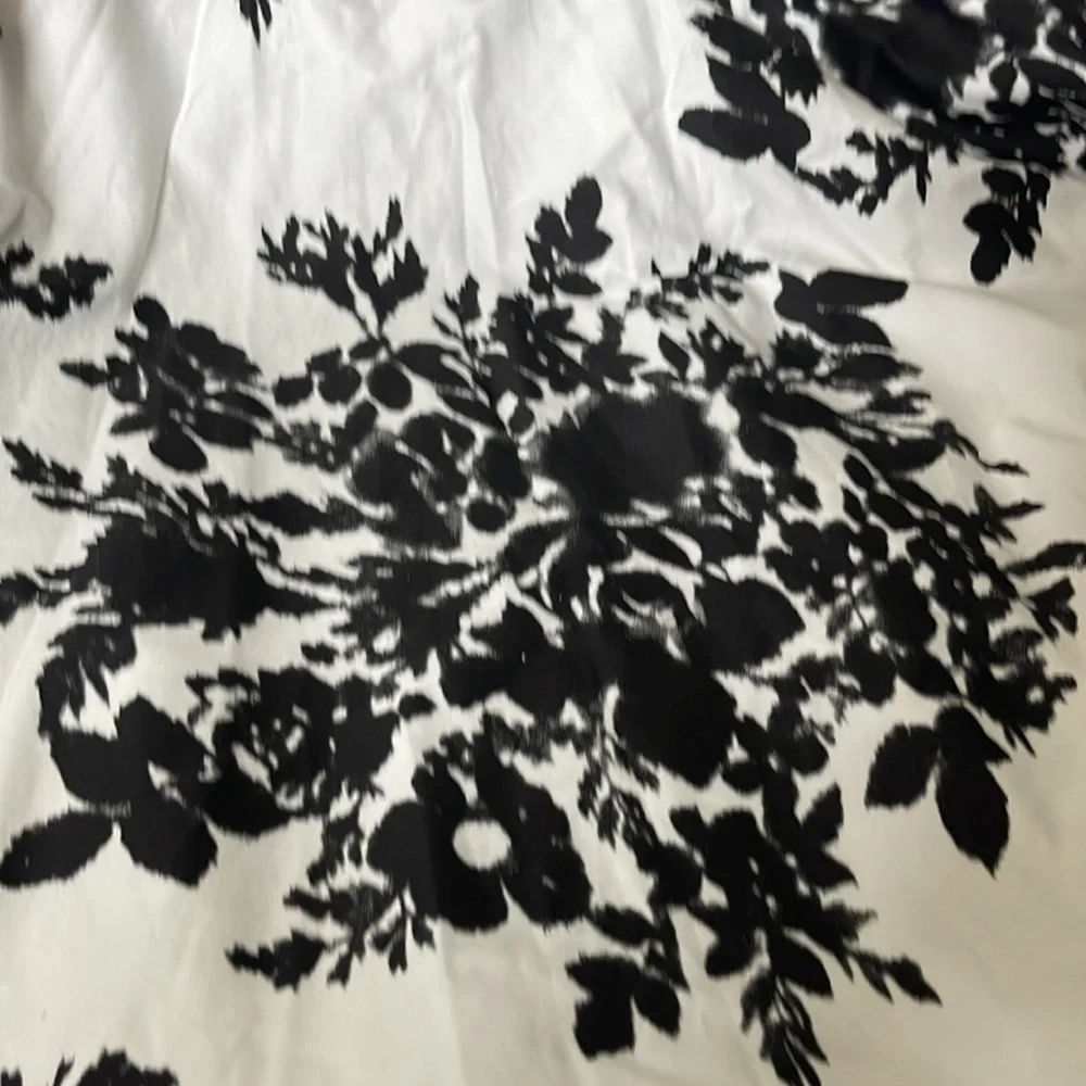 Unique Vintage - Black and White Floral Midi Swing Dress size 10 - Picture 7 of 7